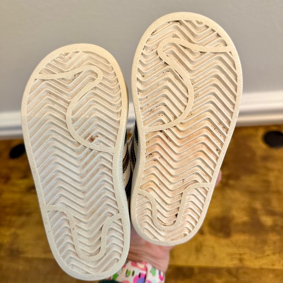 Adidas Superstar sneakers size 7 toddler (multicolor stripes) - Picture 5 of 7
